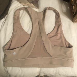 Lululemon nude sports bra size 6